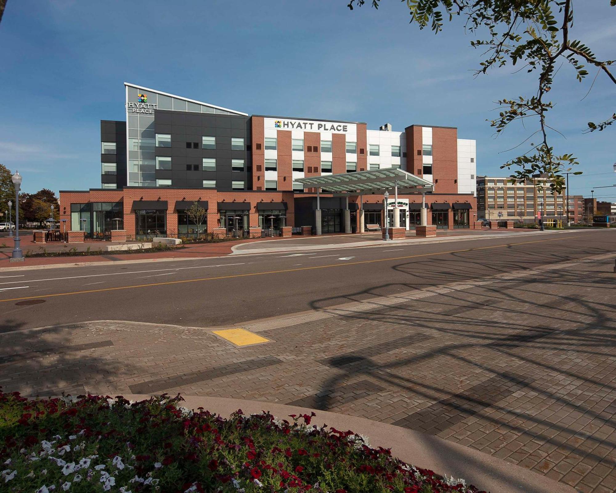 Hyatt Place Moncton-Downtown Exterior foto