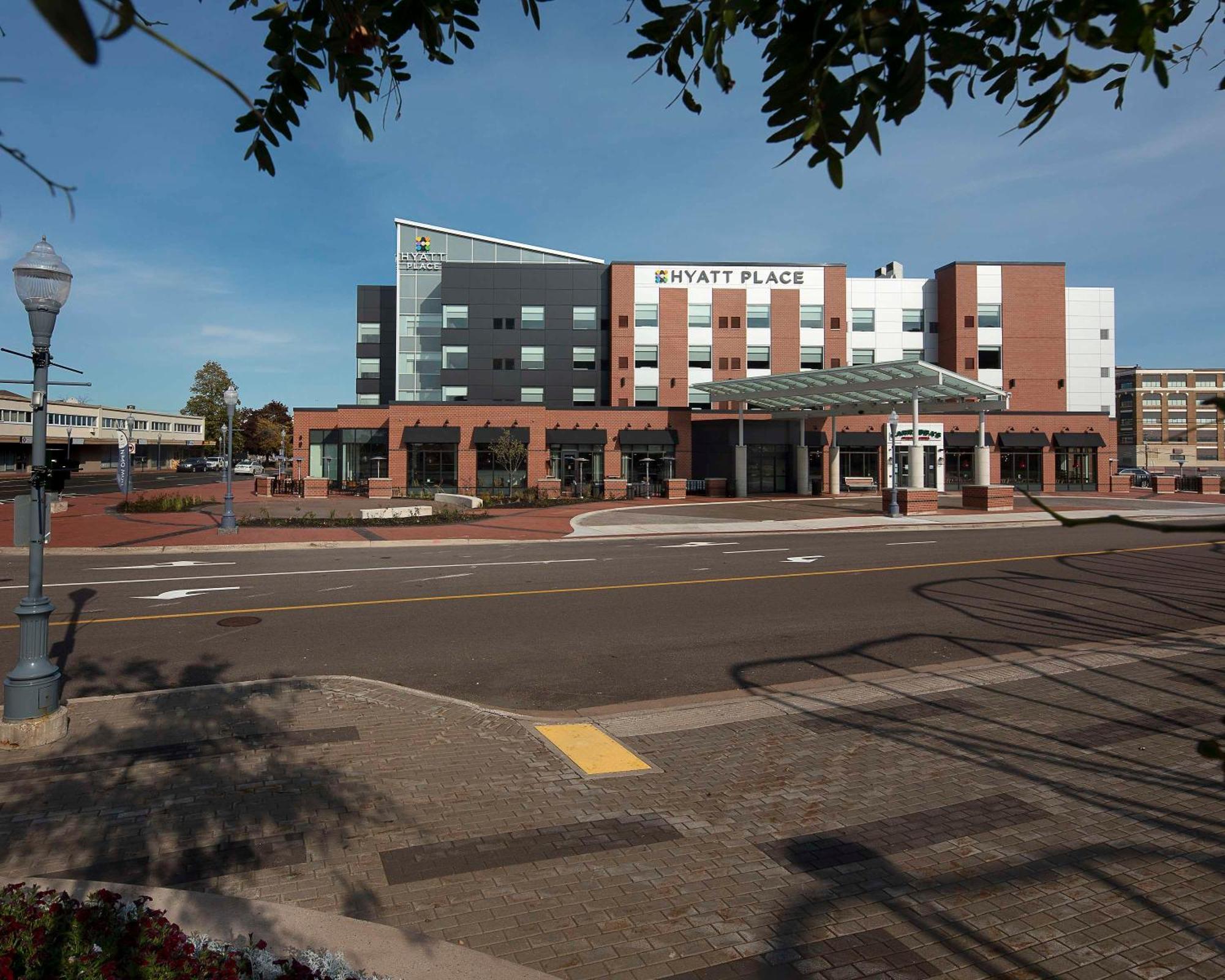 Hyatt Place Moncton-Downtown Exterior foto