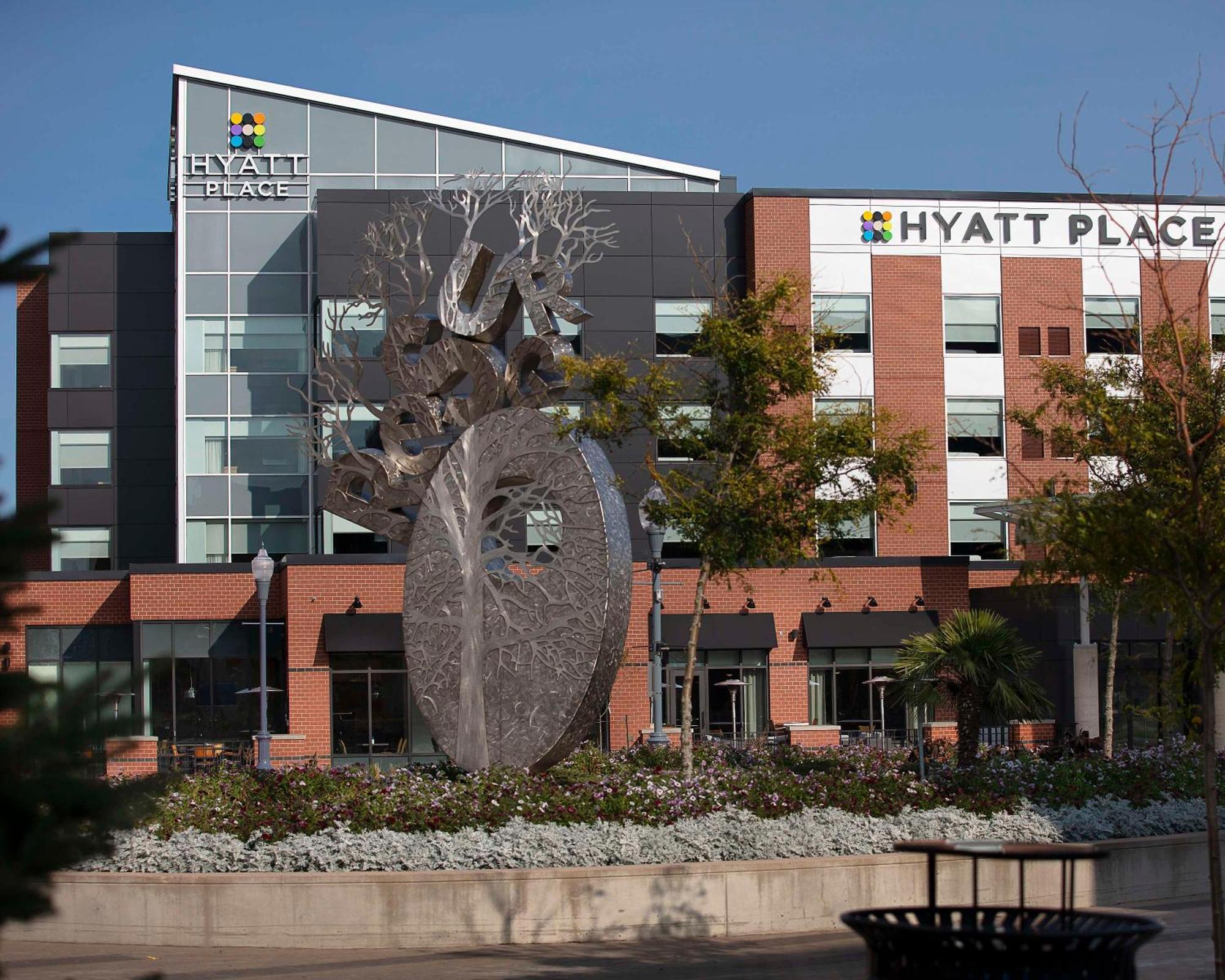 Hyatt Place Moncton-Downtown Exterior foto